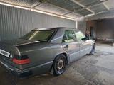 Mercedes-Benz E 230 1990 годаfor1 000 000 тг. в Кызылорда – фото 5