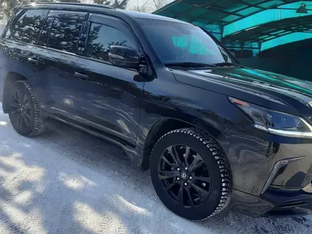 Lexus LX 570 2018 года за 49 999 999 тг. в Костанай – фото 2