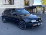 Volkswagen Golf 1993 годаүшін1 600 000 тг. в Алматы