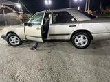 Mercedes-Benz E 230 1989 годаүшін600 000 тг. в Тараз – фото 4