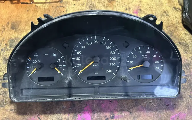 W163 ML Шиток за 25 000 тг. в Алматы