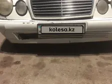 Mercedes-Benz E-Class, 1998