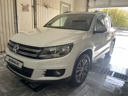 Volkswagen Tiguan 2015 года за 6 500 000 тг. в Астана – фото 28