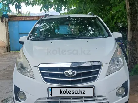 Chevrolet Spark 2010 года за 3 000 000 тг. в Шымкент – фото 2