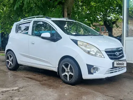 Chevrolet Spark 2010 года за 3 000 000 тг. в Шымкент