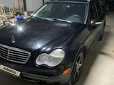 Mercedes-Benz C 320 2003 годаүшін3 900 000 тг. в Алматы – фото 3