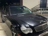 Mercedes-Benz C 320 2003 годаүшін3 900 000 тг. в Алматы – фото 2