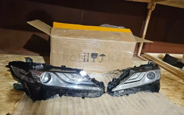 Фары на Toyota за 50 000 тг. в Алматы