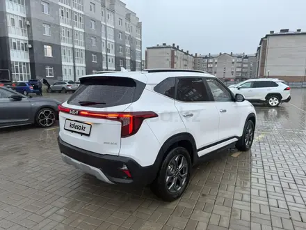 Kia Seltos 2024 года за 8 900 000 тг. в Актобе – фото 3