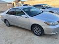 Toyota Camry 2003 года за 4 200 000 тг. в Актау – фото 2