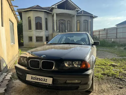 BMW 320 1999 года за 4 000 000 тг. в Шымкент