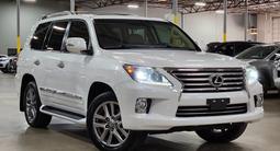 Lexus LX 570 2014 года за 10 000 тг. в Астана