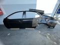 Дверь оригинальный Toyota Camry 70 за 280 000 тг. в Алматы