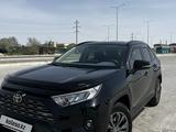 Toyota RAV4 2022 годаүшін18 600 000 тг. в Актау – фото 4