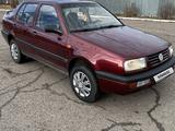 Volkswagen Vento 1993 года за 1 270 000 тг. в Темиртау