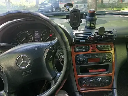 Mercedes-Benz C 240 2001 года за 2 500 000 тг. в Алматы – фото 5