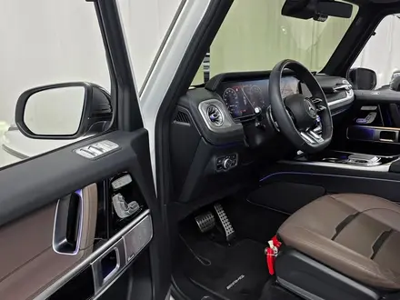 Mercedes-Benz G 63 AMG 4MATIC 2026 года за 148 000 000 тг. в Алматы – фото 4