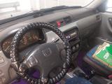 Honda CR-V 1998 годаfor3 700 000 тг. в Экибастуз – фото 3