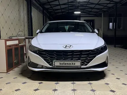 Hyundai Elantra 2021 года за 10 500 000 тг. в Шымкент – фото 3