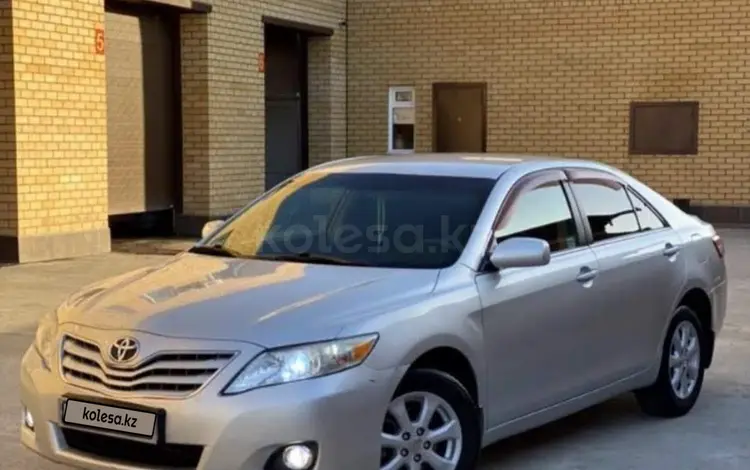 Toyota Camry 2011 года за 7 700 000 тг. в Семей