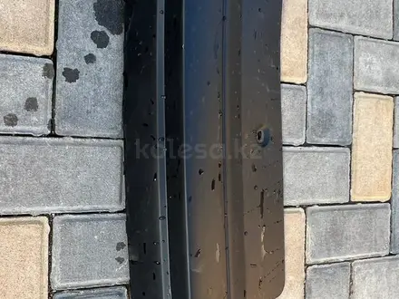 Накладка заднего бампера Range Rover Vogue L405 12-17 за 40 000 тг. в Алматы