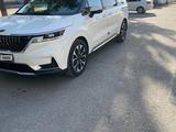 Kia Carnival 2021 года за 19 000 000 тг. в Тараз – фото 2