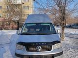 Volkswagen Transporter 2006 годаүшін8 500 000 тг. в Актобе