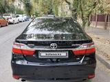Toyota Camry 2015 года за 11 500 000 тг. в Алматы – фото 4