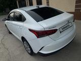 Hyundai Accent 2021 года за 7 200 000 тг. в Шымкент – фото 3