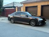 Toyota Camry 2015 годаүшін7 300 000 тг. в Семей – фото 3