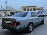 Mercedes-Benz E 220 1994 годаfor2 800 000 тг. в Туркестан – фото 4