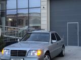 Mercedes-Benz E 220 1994 годаfor2 800 000 тг. в Туркестан