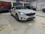 Kia K7 2016 года за 9 300 000 тг. в Шымкент