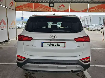 Hyundai Santa Fe 2019 года за 8 100 000 тг. в Алматы – фото 5