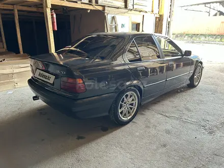 BMW 320 1992 года за 1 300 000 тг. в Шымкент – фото 7