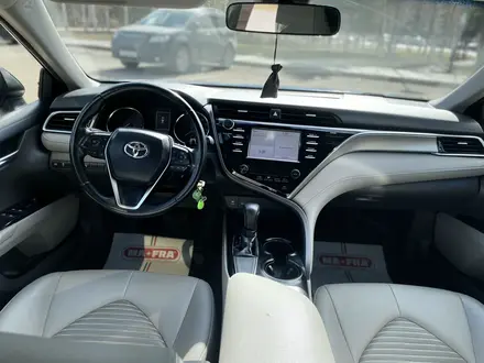 Toyota Camry 2019 года за 12 300 000 тг. в Астана – фото 9