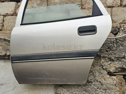 Багажник, крышка багажника, дверь, капот, порог, телевизор за 10 000 тг. в Актобе – фото 11