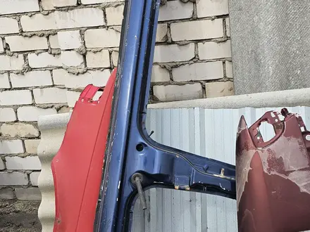 Багажник, крышка багажника, дверь, капот, порог, телевизор за 10 000 тг. в Актобе – фото 12