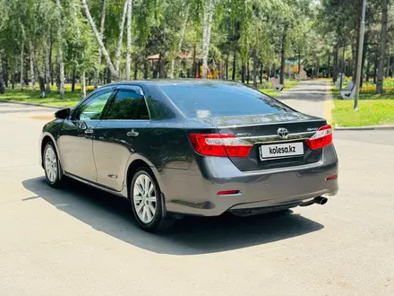 Toyota Camry 2013 года за 10 300 000 тг. в Алматы – фото 4