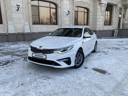 Kia K5 2020 года за 8 700 000 тг. в Петропавловск