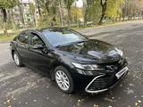 Toyota Camry 2024 года за 16 500 000 тг. в Алматы – фото 3