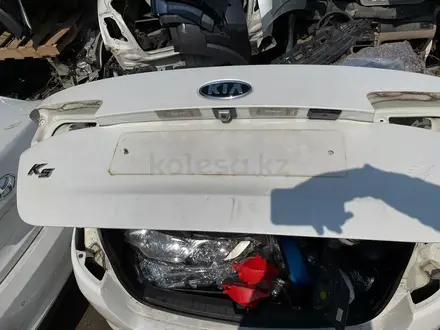 Крышка багажника kia optima за 41 111 тг. в Алматы