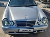 Mercedes-Benz E 220 2001 годаүшін2 500 000 тг. в Шымкент