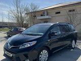 Toyota Sienna 2018 года за 16 500 000 тг. в Актау – фото 2