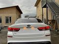 Kia K5 2018 года за 9 500 000 тг. в Алматы – фото 4