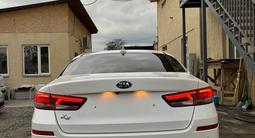 Kia K5 2018 годаүшін9 500 000 тг. в Алматы – фото 4