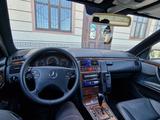 Mercedes-Benz E 320 1999 годаүшін4 500 000 тг. в Кентау – фото 4