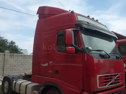 Volvo  FH12 2007 года за 14 500 000 тг. в Каскелен – фото 2