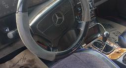 Mercedes-Benz S 320 1995 года за 2 000 000 тг. в Атбасар – фото 4