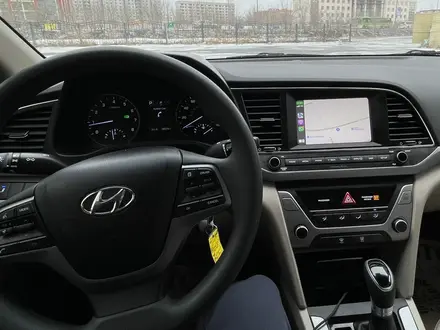 Hyundai Elantra 2017 года за 5 300 000 тг. в Кульсары